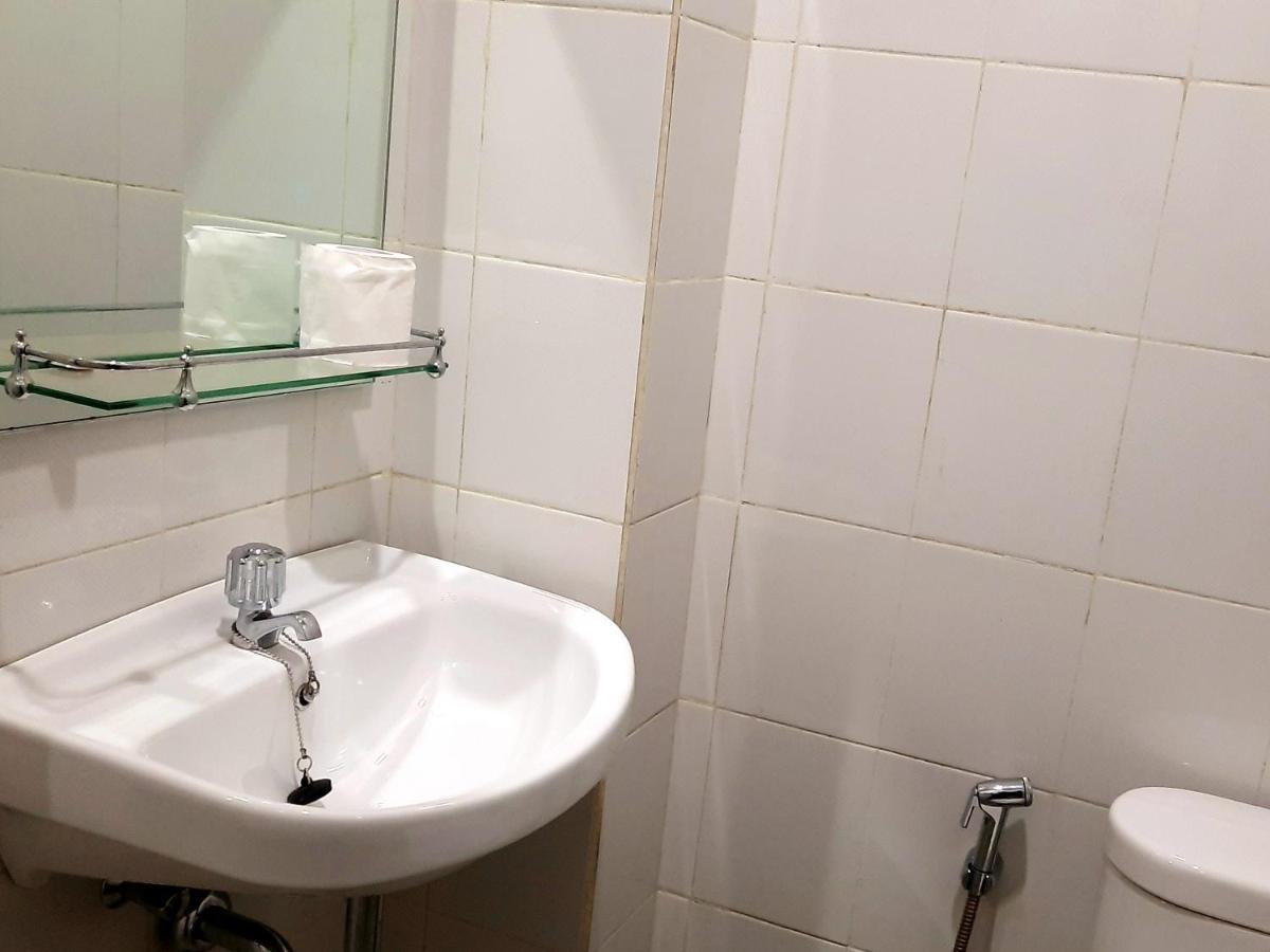 Cozy Stay Kupang Kupang  Exterior foto
