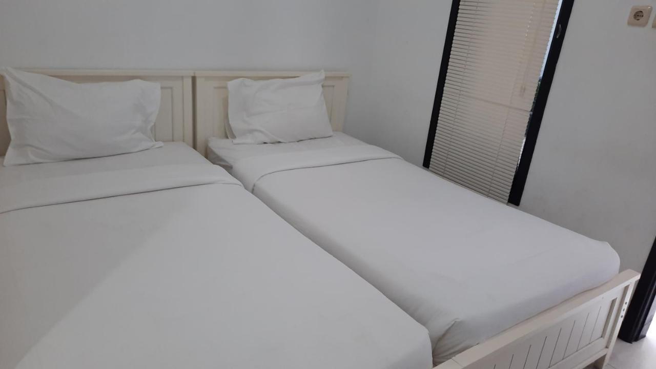 Cozy Stay Kupang Kupang  Exterior foto